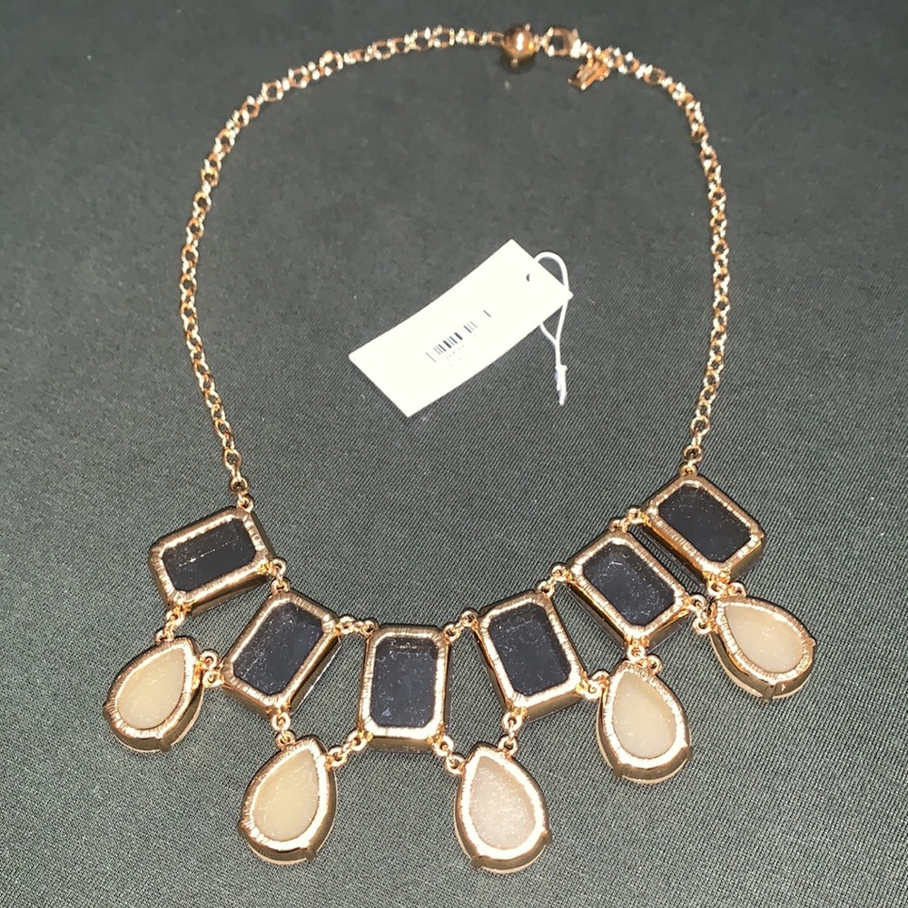 Kate Spade - Picture 2 of 2